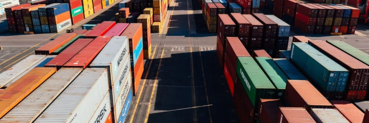 Mastering Modern Shipping and Tracking for Freight Forwarders