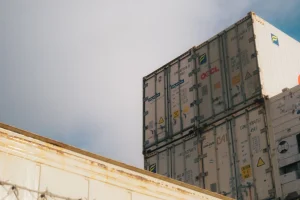 Optimizing Freight Forwarding Efficiency in the Digital Age