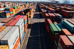 Mastering Modern Shipping and Tracking for Freight Forwarders