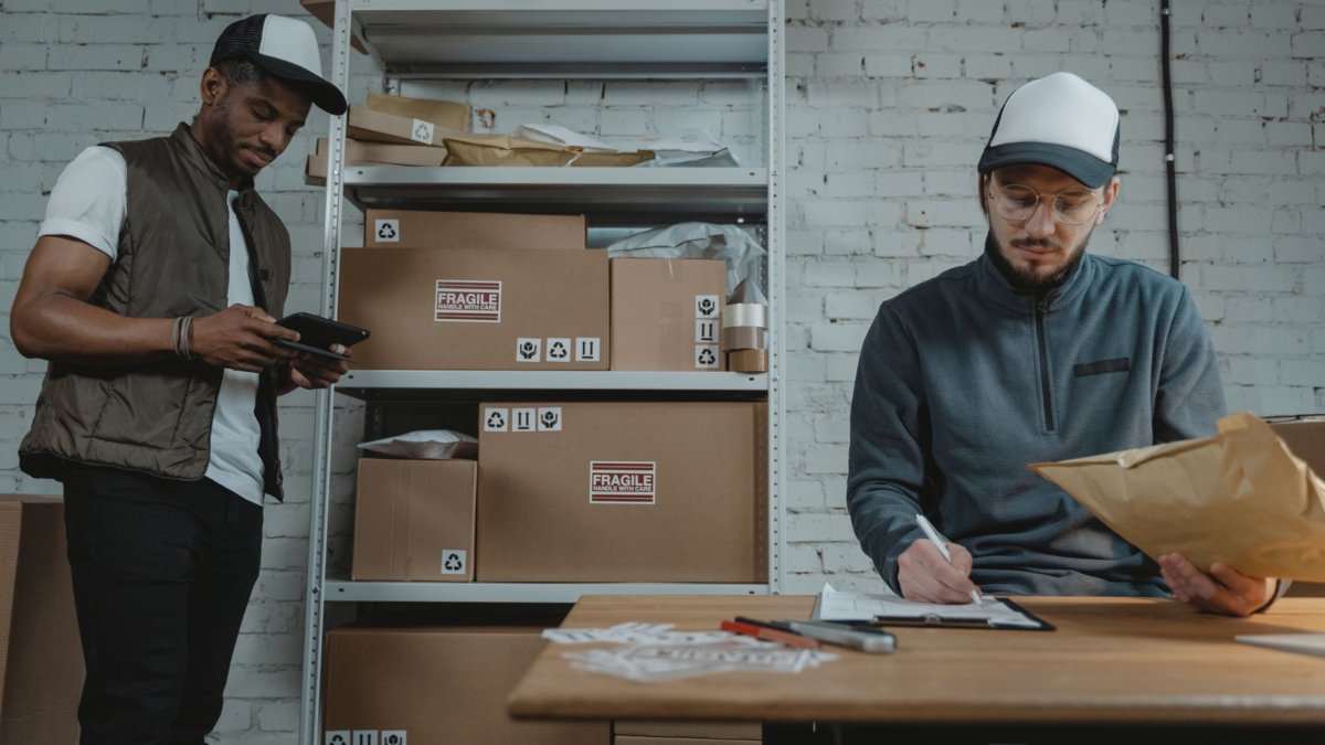 freight shipping documents workspace